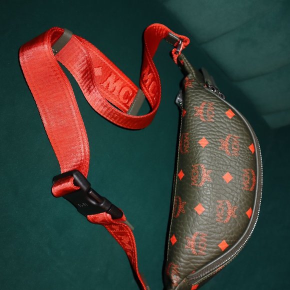 NEW MCM Skyoptic Visetos Small Fursten Belt Bag Diamond Cognac - Picture 3 of 10